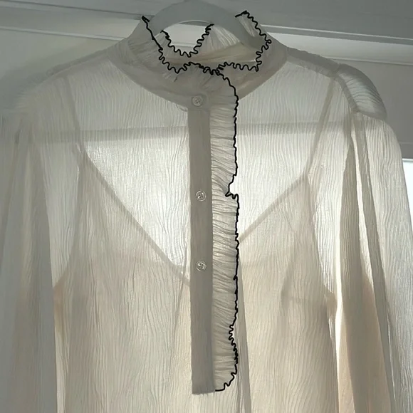 Beautiful Tory Burch size 10 Blouse with liner - Picture 2 of 5